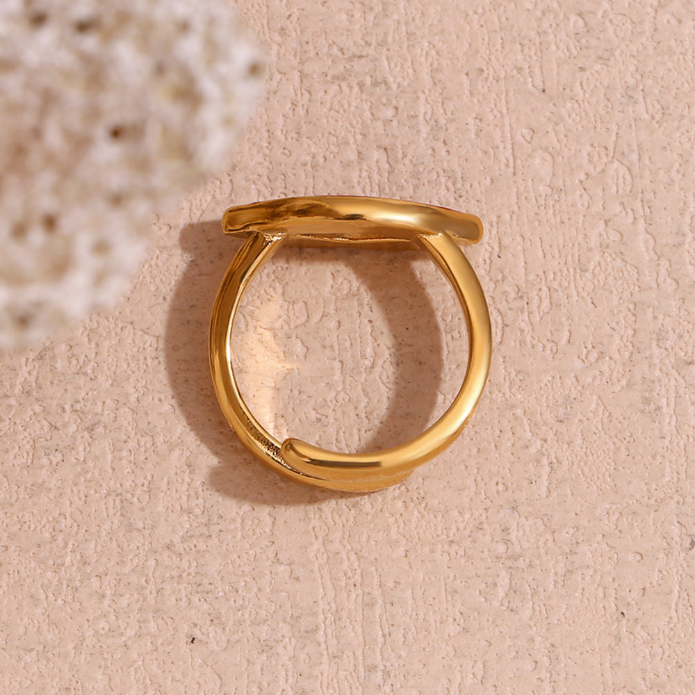 Kiss Ring