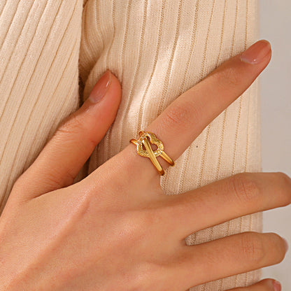 Dione Ring