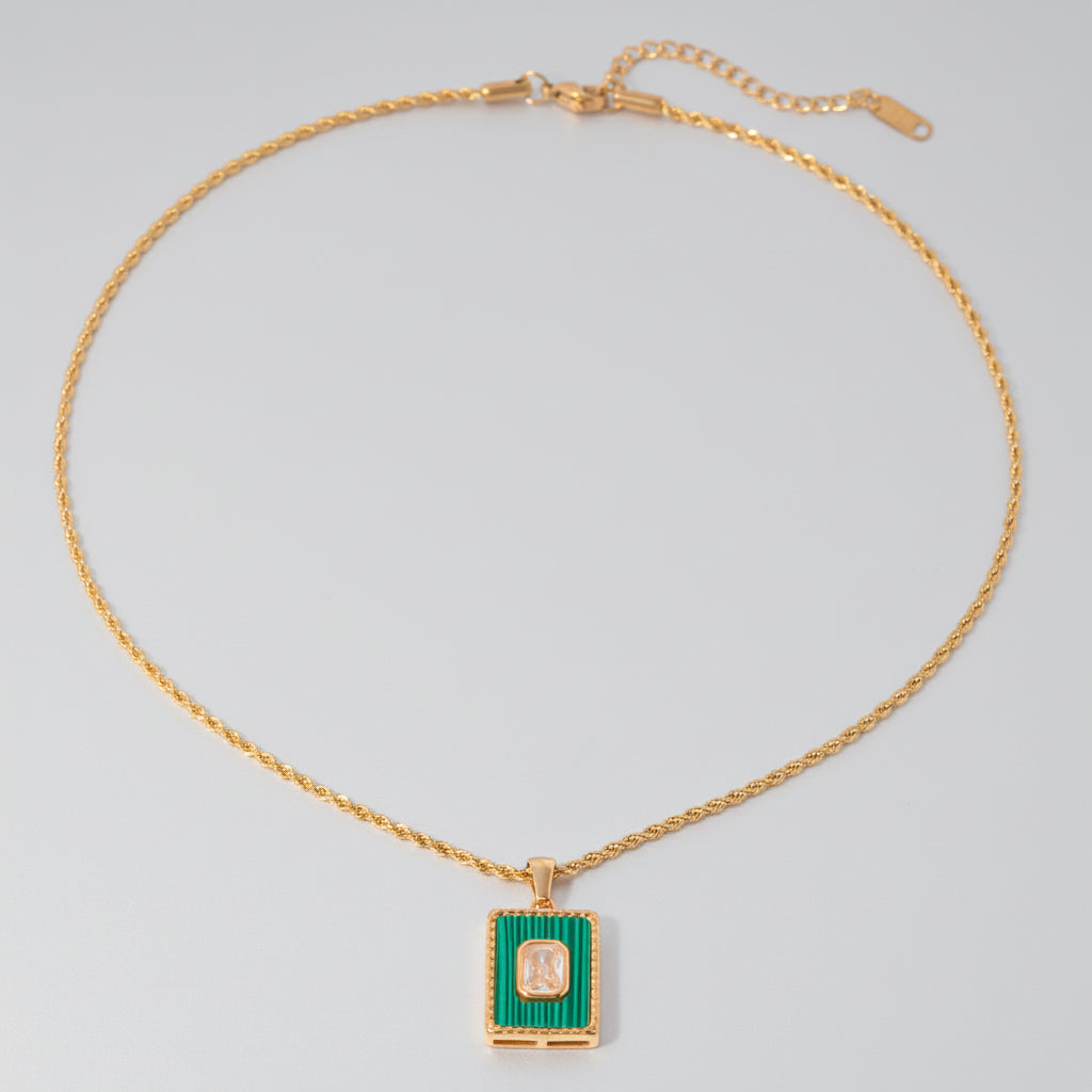 Isla Necklace